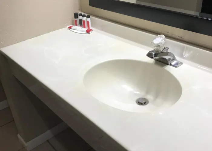 Hotel Super 8 By Wyndham Il 2*