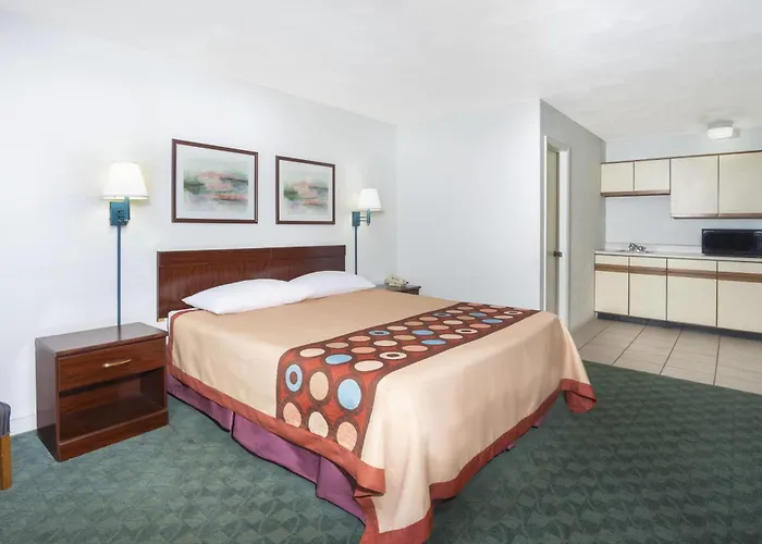 Super 8 By Wyndham Il Hotel Taylorville